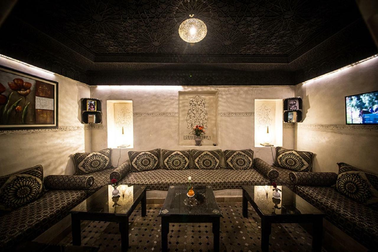 Riad Challa & 4*